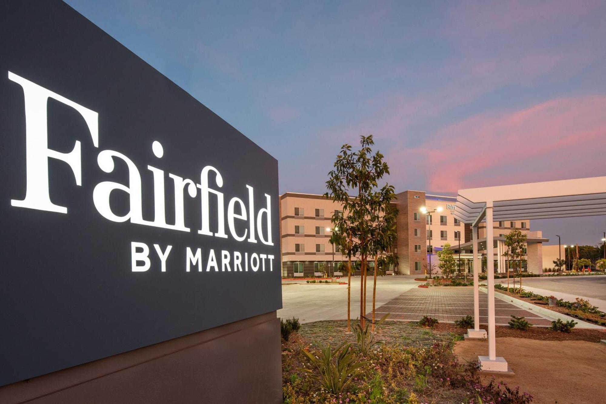 Fairfield By Marriott Inn & Suites Anaheim Los Alamitos Exterior foto